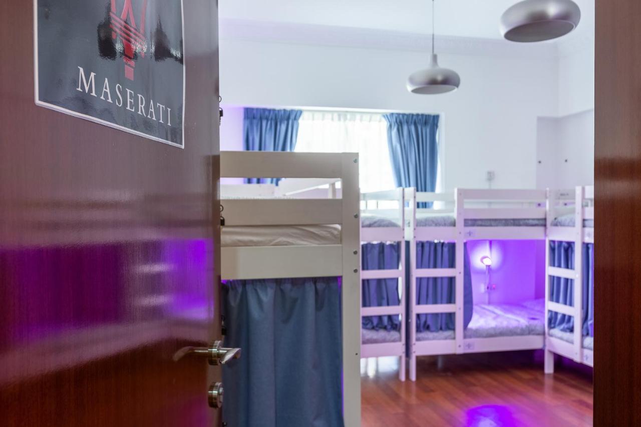 دبي Homestar Deluxe Jbr Meditation & Wellness Hostel المظهر الخارجي الصورة
