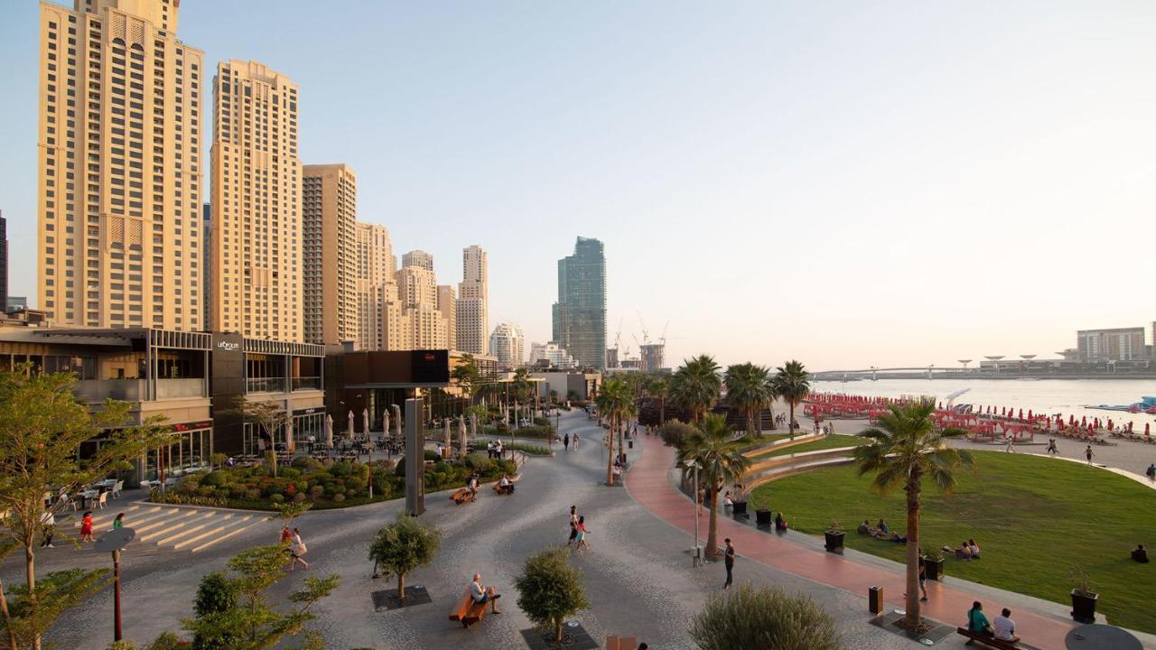 دبي Homestar Deluxe Jbr Meditation & Wellness Hostel المظهر الخارجي الصورة